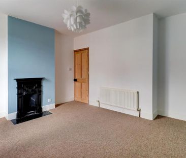 2 bedroom terraced house to rent - Photo 6
