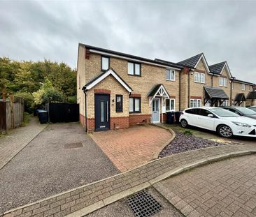 3 bedroom semi-detached house to rent - Photo 4