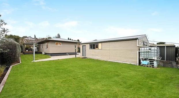 Tidy Three Bedroom Home in Te Awamutu - Photo 1