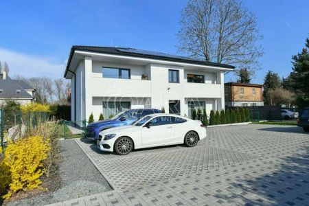Pronájem bytu 2+kk v Uhříněvsi - Photo 2