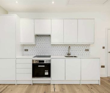 Chatsworth Road - Photo 1