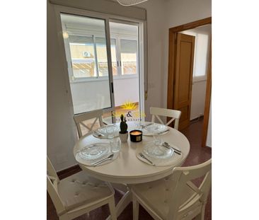 2 BEDROOM APARTMENT - TORREVIEJA - Photo 4