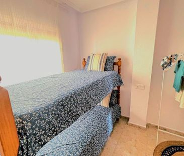 Alquiler de casa o chalet independiente en Avenida Corinto, 2 - Photo 2