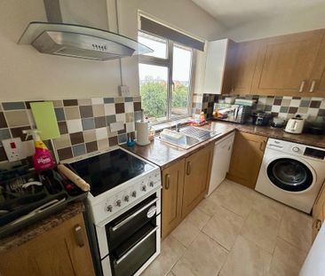 2 bedroom maisonette to rent - Photo 5