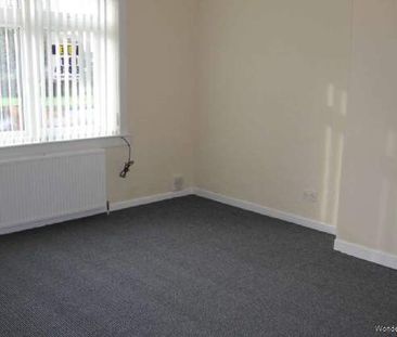 2 bedroom property to rent in Irvine - Photo 3