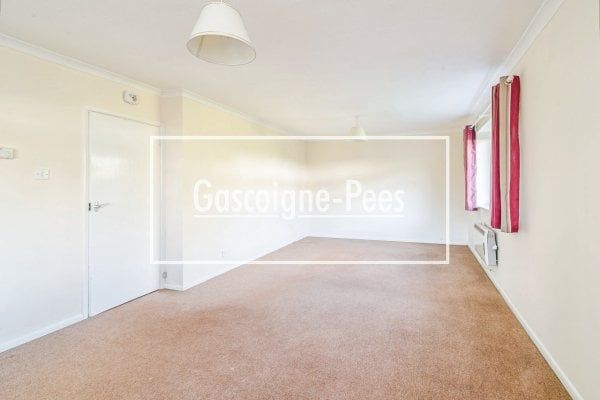 Tadley, RG26 - Photo 1