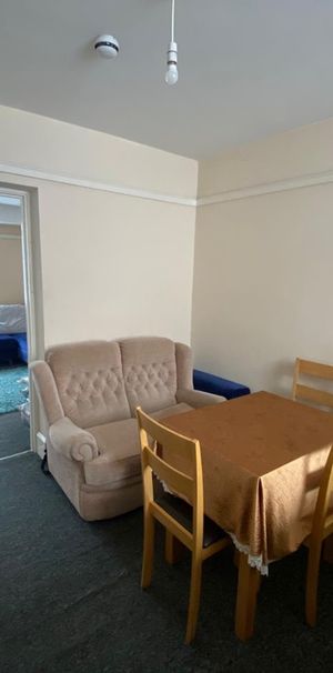 1 Bed Flat, London Road, LE2 - Photo 1