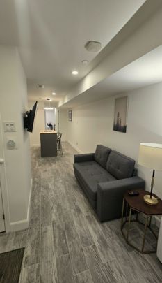 For Lease - 29 Rusholme Road Unit# Lower Room A, Toronto, Ontario - Photo 1
