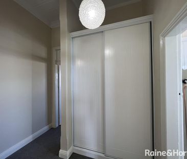 1/201 Peisley Street, Orange, NSW 2800 - Photo 2