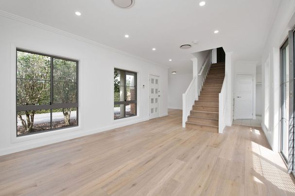 2/86 Belmore Road, 2210, Peakhurst Nsw - Photo 1