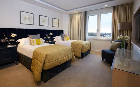 3 bedroom apartment to rent - Photo 3