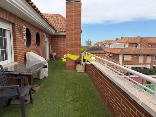 Alquiler Ático en Centro, Villaviciosa De Odón - Photo 1