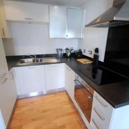 1 bedroom property to rent in Epsom - Photo 1