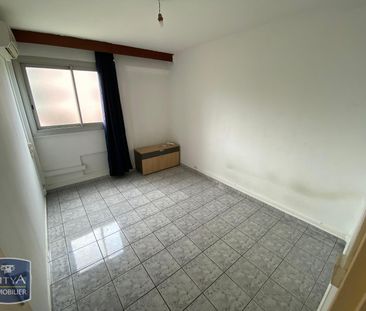 Location Appartement 3 pièces 80m² LE PORT 97420 - Photo 4