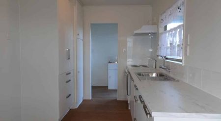 Holmes Place, Flaxmere - Photo 4