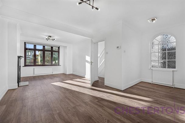 3 bedroom semi-detached house to rent - Photo 1