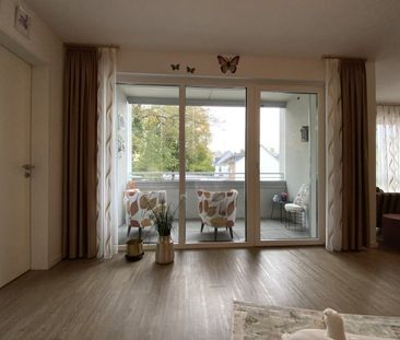 Neubauwohnung in der Oberhausen-Mitte mit Loggia/Wintergarten und A... - Photo 1