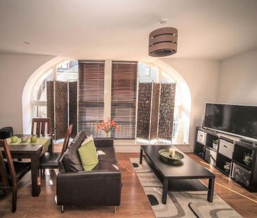 2 bedroom flat to rent - Photo 3