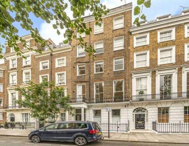 3 bedroom flat to rent - Photo 1