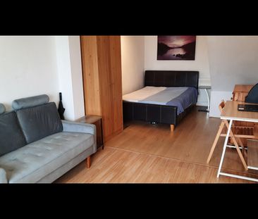 Studio Flat, The Ridgeway, NW9 - Photo 1