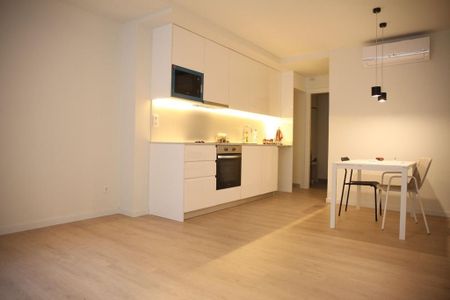 3 room luxury Apartment for rent in Valencia - Photo 4