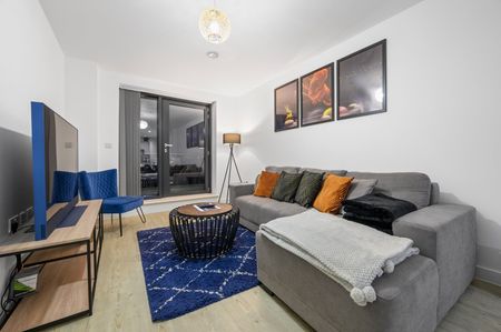 1 Bed Flat, Furness Quay, M50 - Photo 2