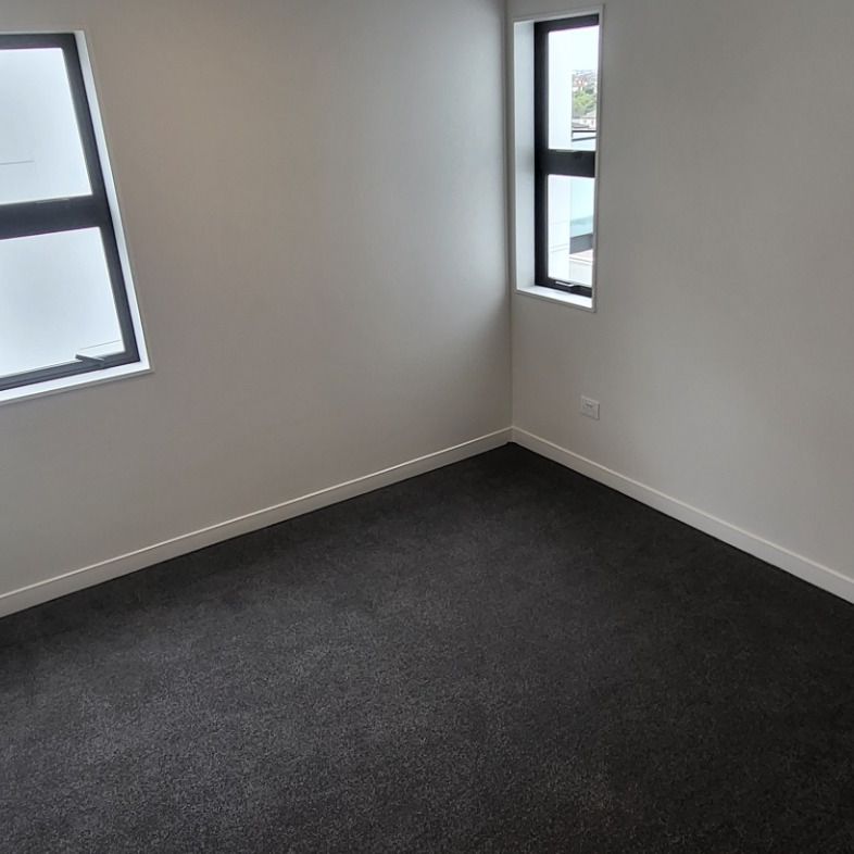 301/32 Shortfin Place, Flat Bush, Auckland - Photo 1