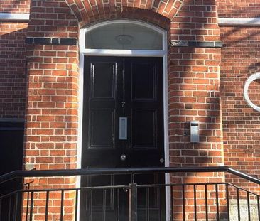 Apartment 3, 7 Elmwood Avenue, Lisburn Road, Belfast, BT9 6AZ - Photo 6