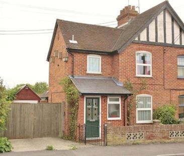 3 bedroom semi-detached house to rent - Photo 1