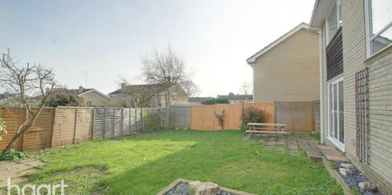 1 bedroom in a house share to rent - Photo 3