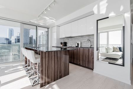 For Lease - 15 Queens Quay Unit# 3403, Toronto, Ontario - Photo 3