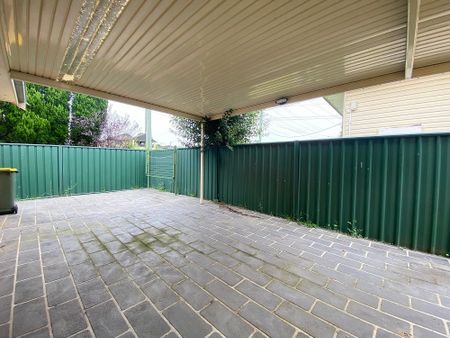 The perfect villa in the perfect location! - Photo 3