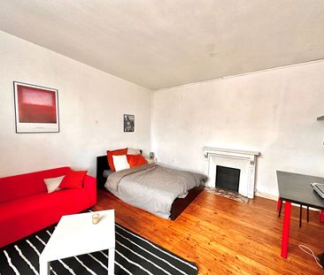 Location Appartement 1 pièce 35m² - Photo 2