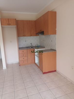 Studio/Γκαρσονιέρα για ενοικίαση Κέντρο (Ρίο) - Photo 1