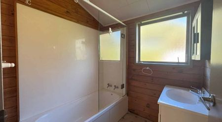 Two Bedroom Property - Photo 3