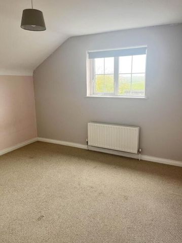 1 Meadowdale, Tempo Road, Enniskillen, BT74 4QS - Photo 2