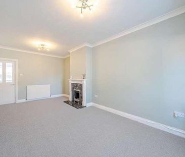 Newbury Road, Wantage, OX12 - Photo 1