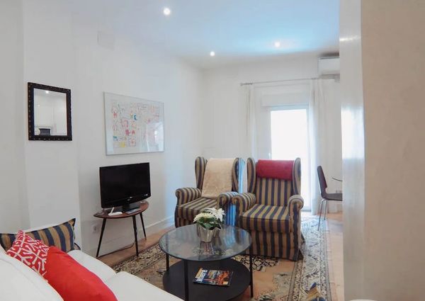 Calle de Doña Berenguela, Madrid, Community of Madrid 28011