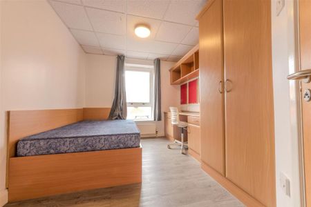 7 bedroom apartment to rent - Photo 3