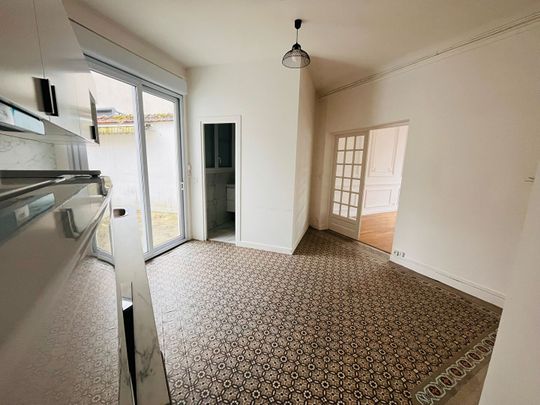 Location Appartement 2 pièces 61m² - Photo 1