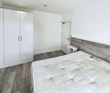 Brunswick Street, Swansea, SA1 - Photo 1