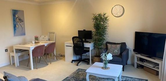 1 bedroom apartment to rent - Photo 2