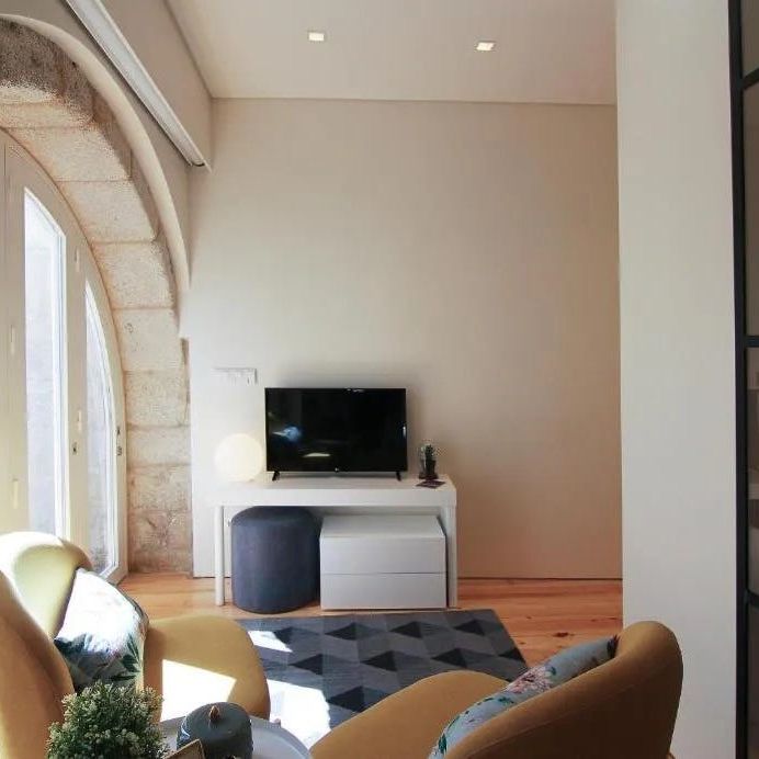 Rua do Pinheiro, Porto, Braga 4050-483 - Photo 1