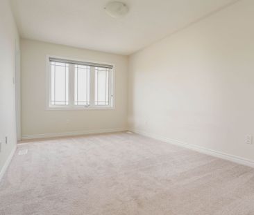 For Lease - 40 Bruton Street, Thorold, Ontario - Photo 4