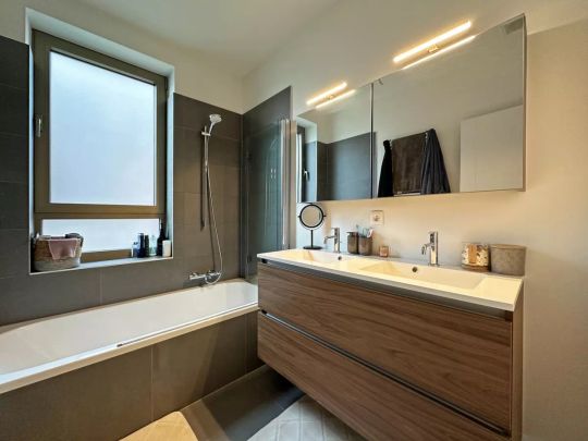 Mooi en recent gebouwd appartement met 2 slaapkamers en zonnig terras te Wommelgem! - Foto 1