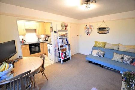 Emlyns Street, Stamford, PE9 - Photo 3
