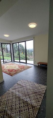 Charming Bedsit in Pahi - Garden & Deck! - Photo 2