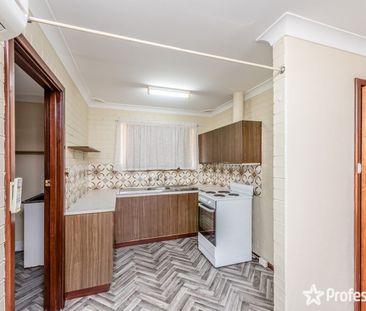 **WONTHELLA UNIT** - Photo 4