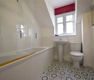 10 Cedarwood Close, Northenden, Greater Manchester, M22 4QJ - Photo 5