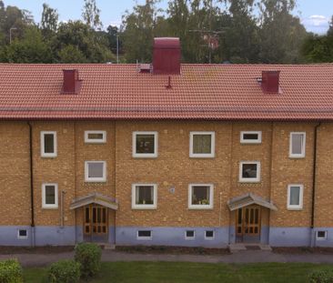 3 rok Bangatan 10 B, Motala - Photo 1